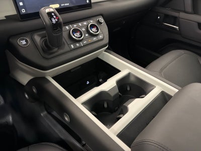 2025 Land Rover Defender 110 S