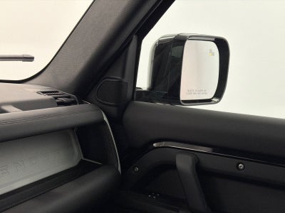 2025 Land Rover Defender 110 S