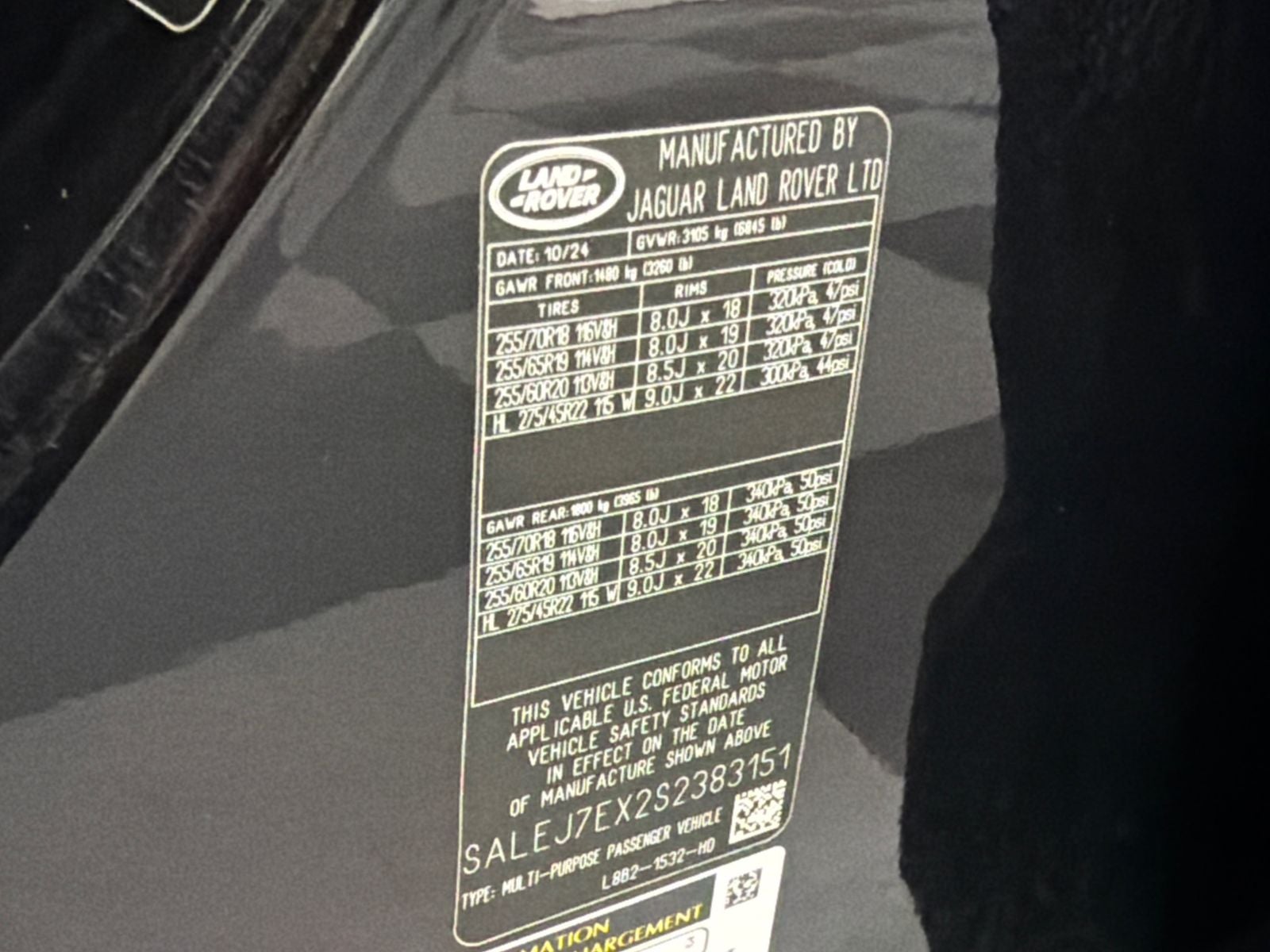 2025 Land Rover Defender 110 S