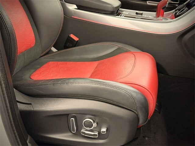 2022 Land Rover Range Rover Sport SVR