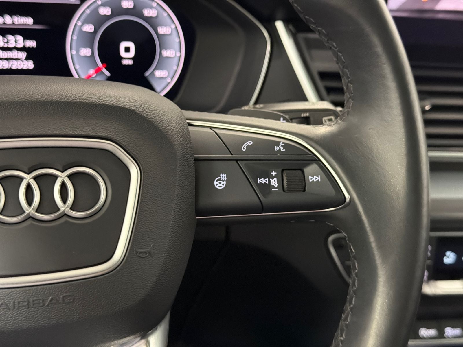2025 Audi Q5 45 S line Premium quattro
