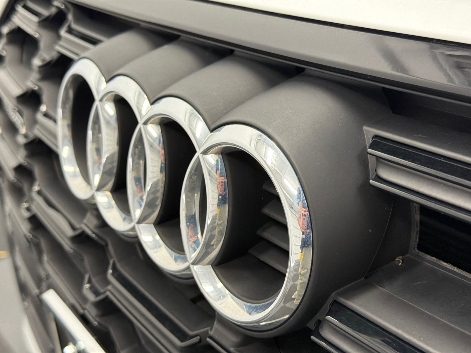 2025 Audi Q5 45 S line Premium quattro
