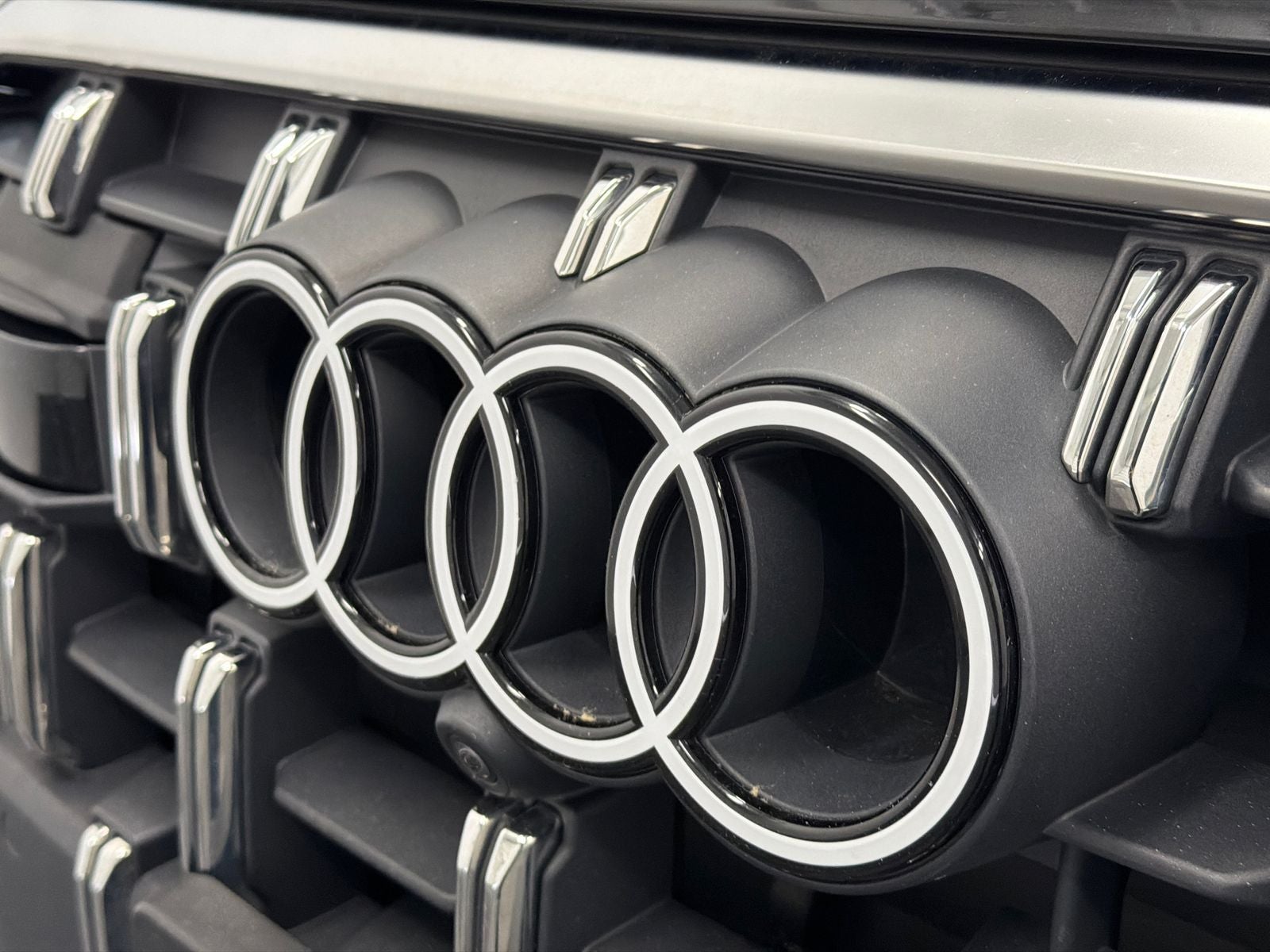 2025 Audi Q7 55 Premium Plus quattro
