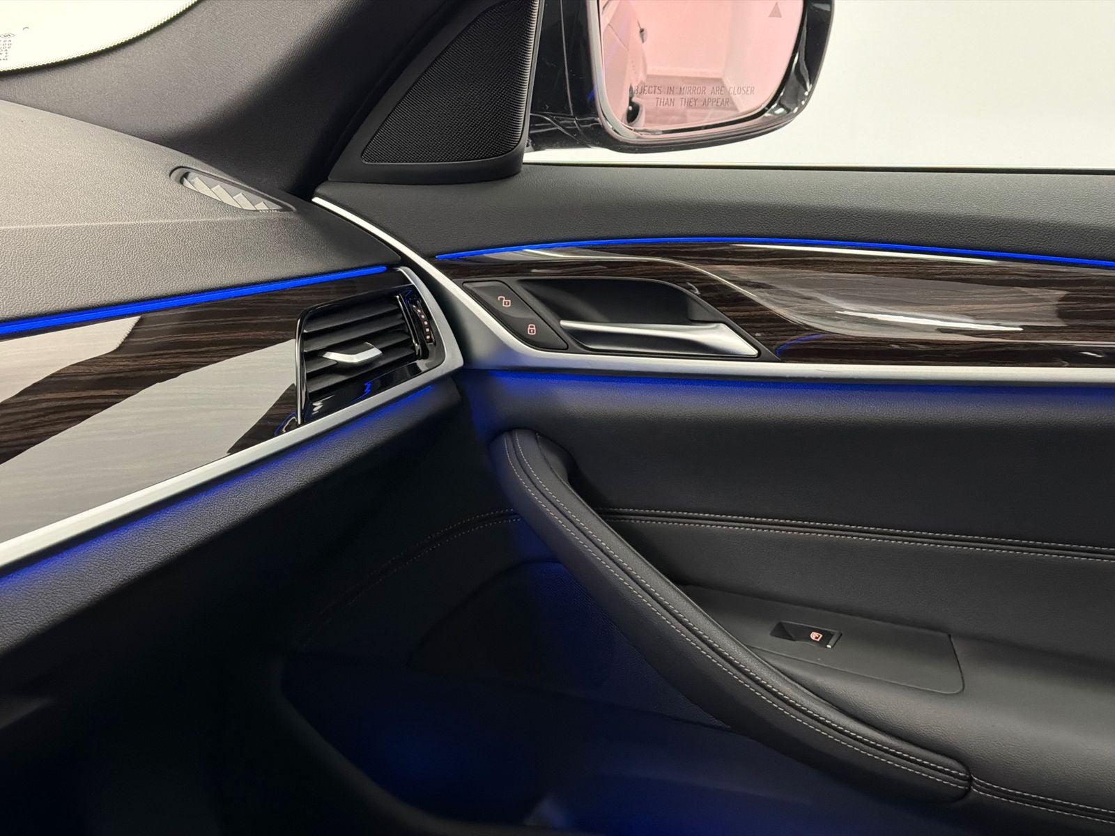 2023 BMW 5 Series 530i xDrive