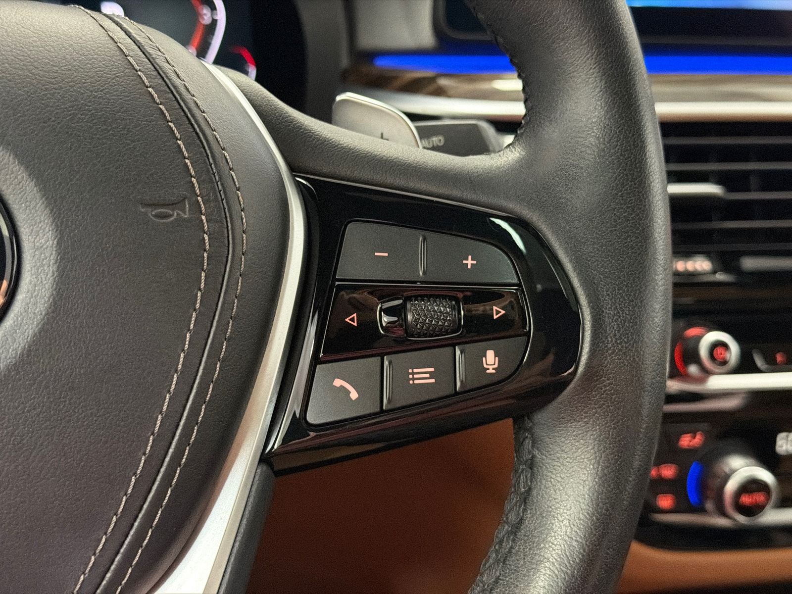 2023 BMW 5 Series 530i xDrive