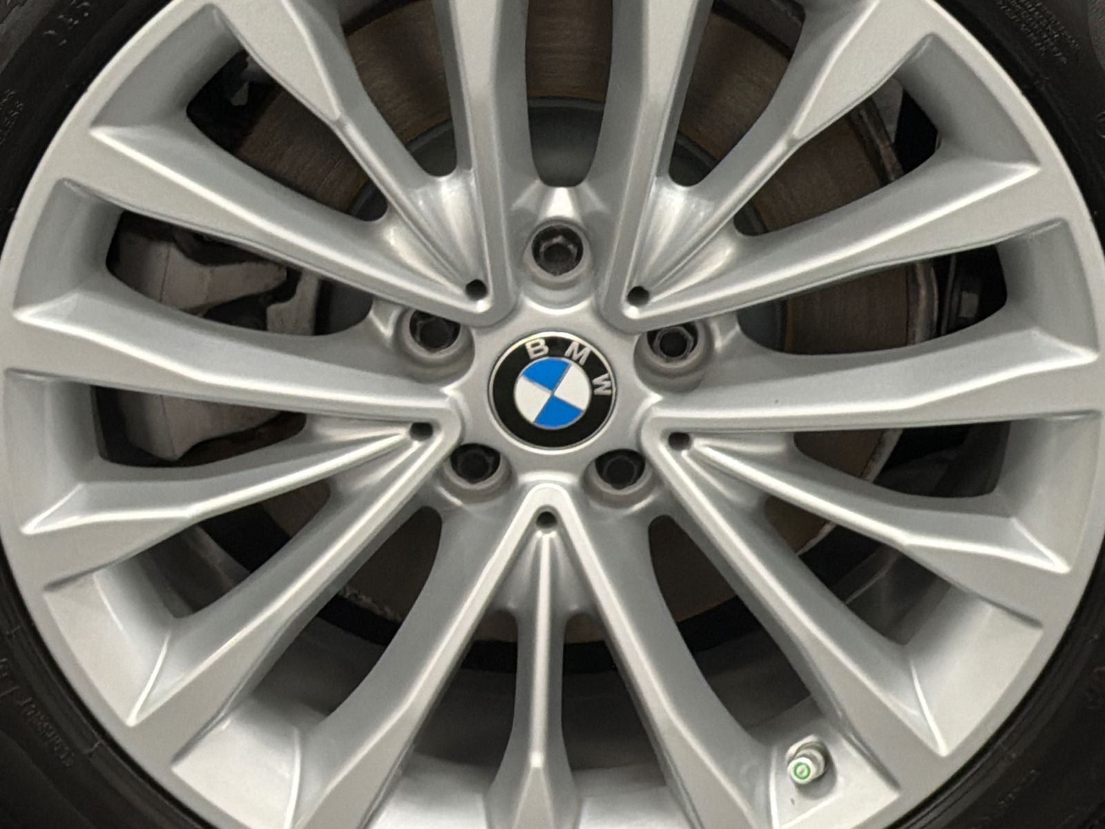 2023 BMW 5 Series 530i xDrive