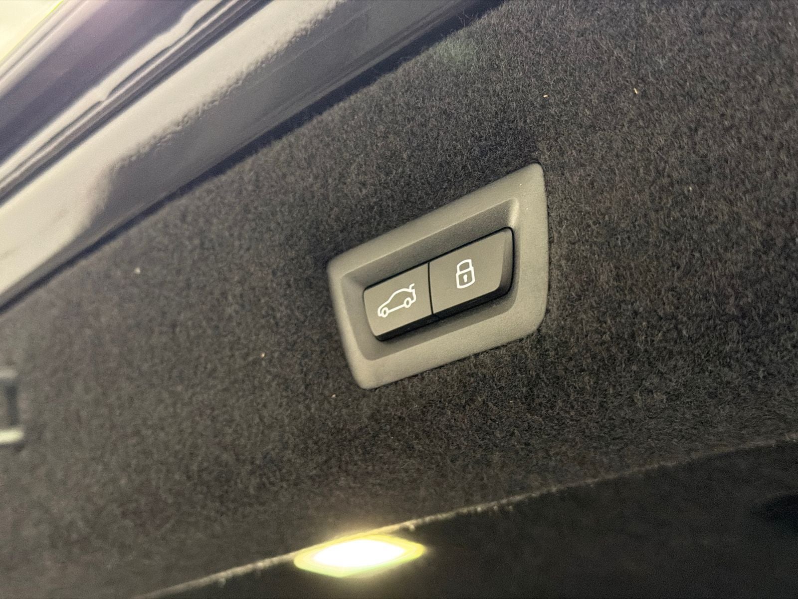 2025 BMW 7 Series 740i