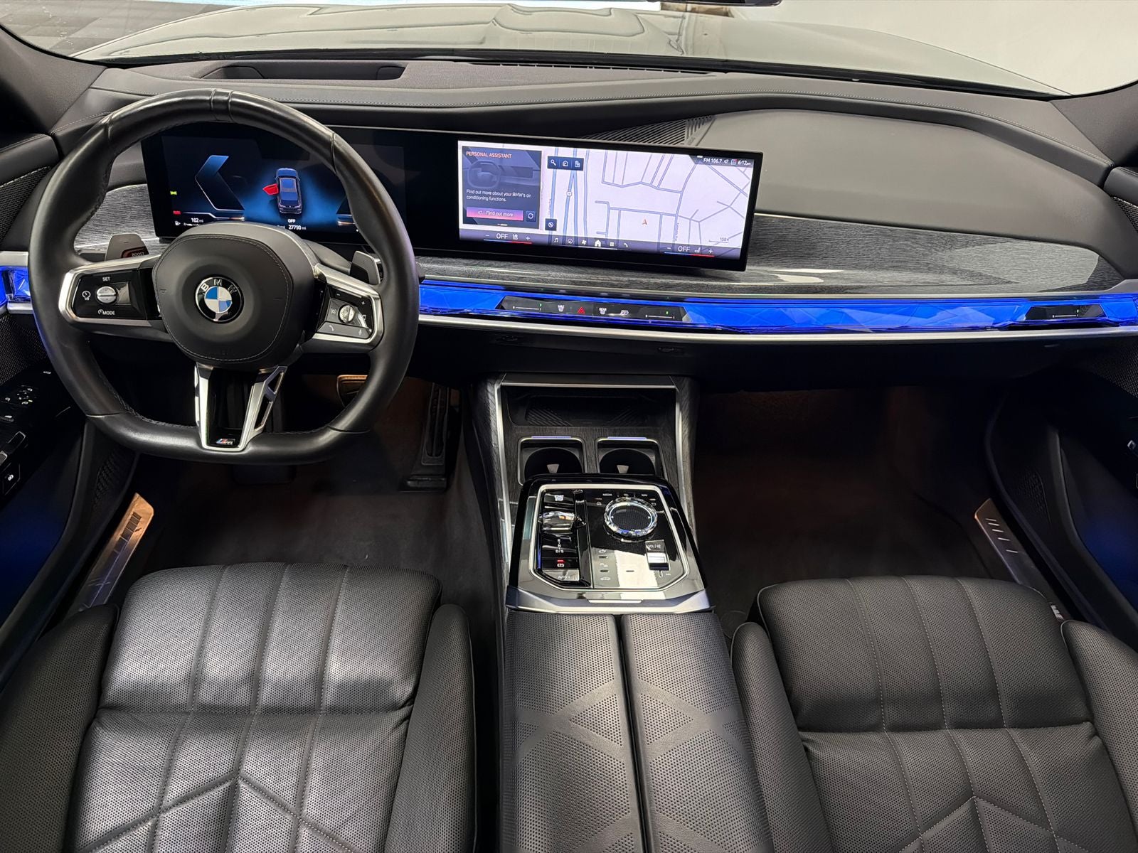 2025 BMW 7 Series 740i