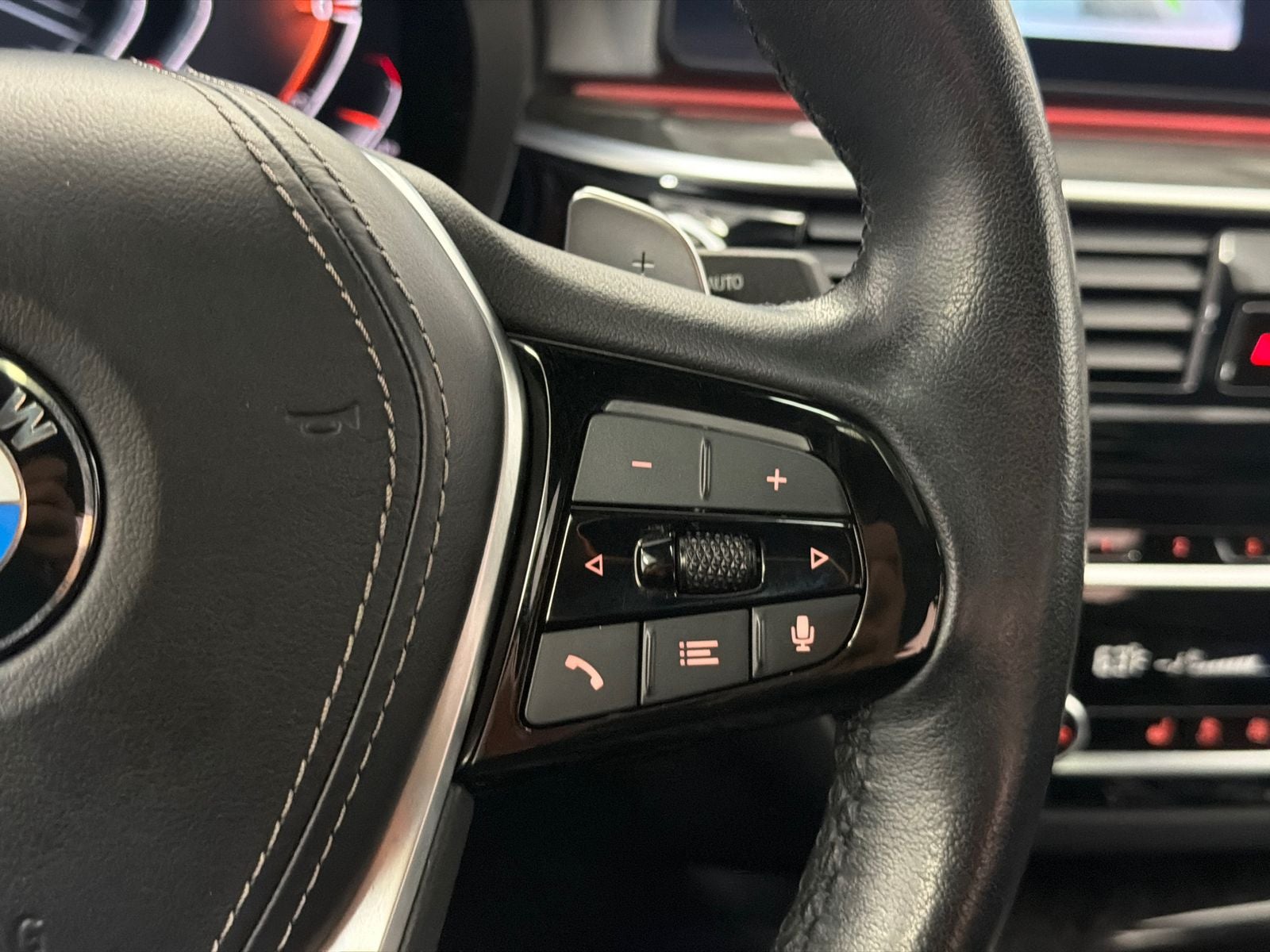 2023 BMW 5 Series 540i xDrive