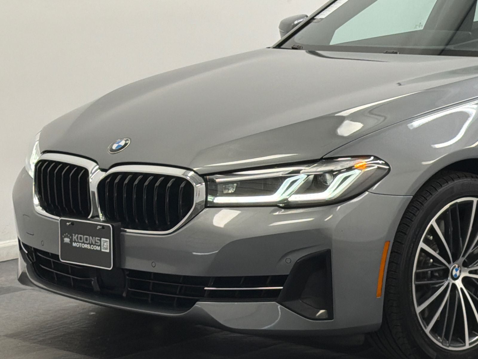 2023 BMW 5 Series 540i xDrive