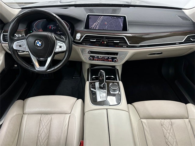2022 BMW 7 Series 750i xDrive