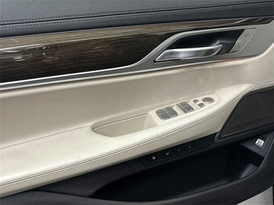 2022 BMW 7 Series 750i xDrive