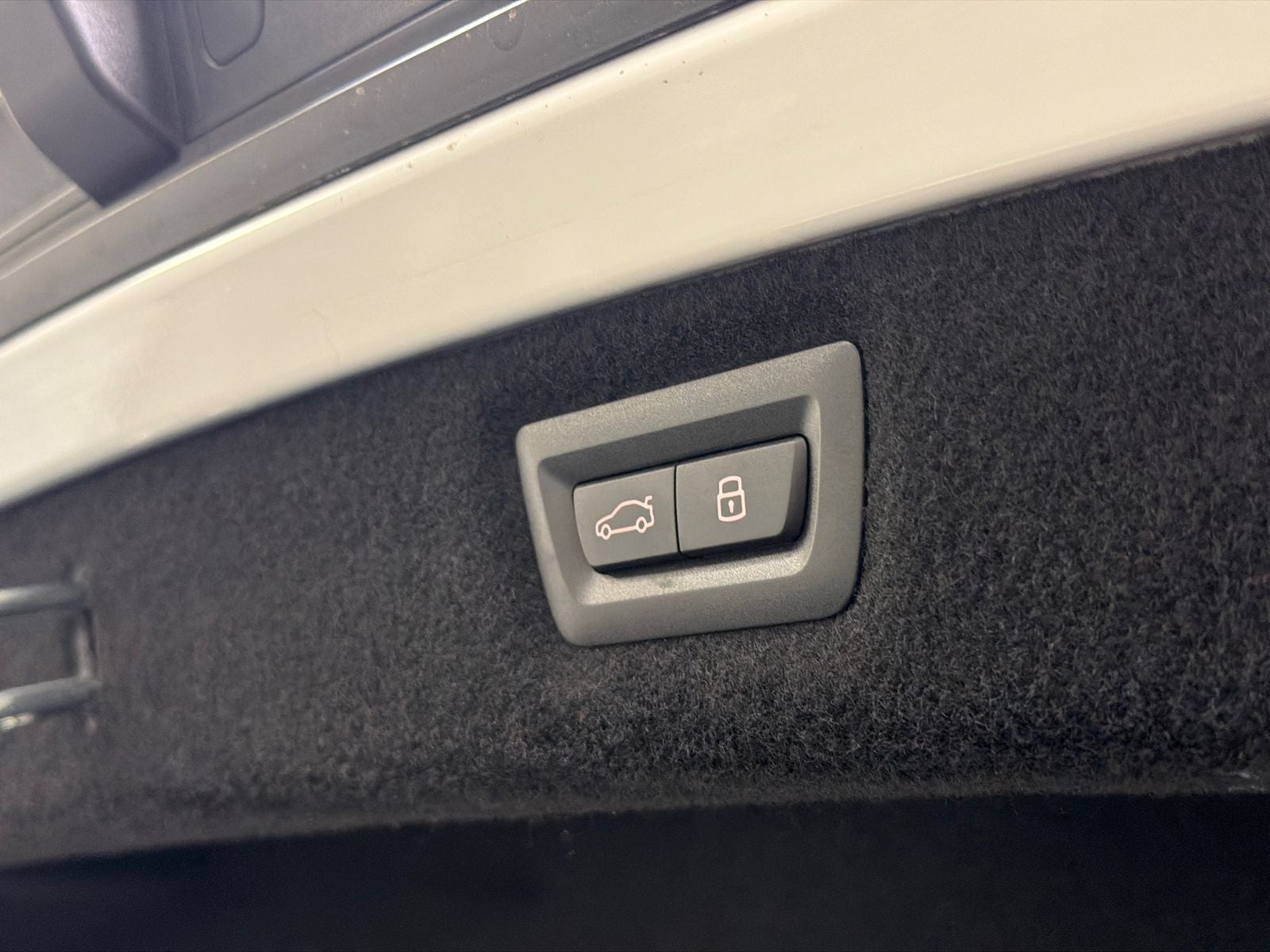 2025 BMW 8 Series M850i xDrive