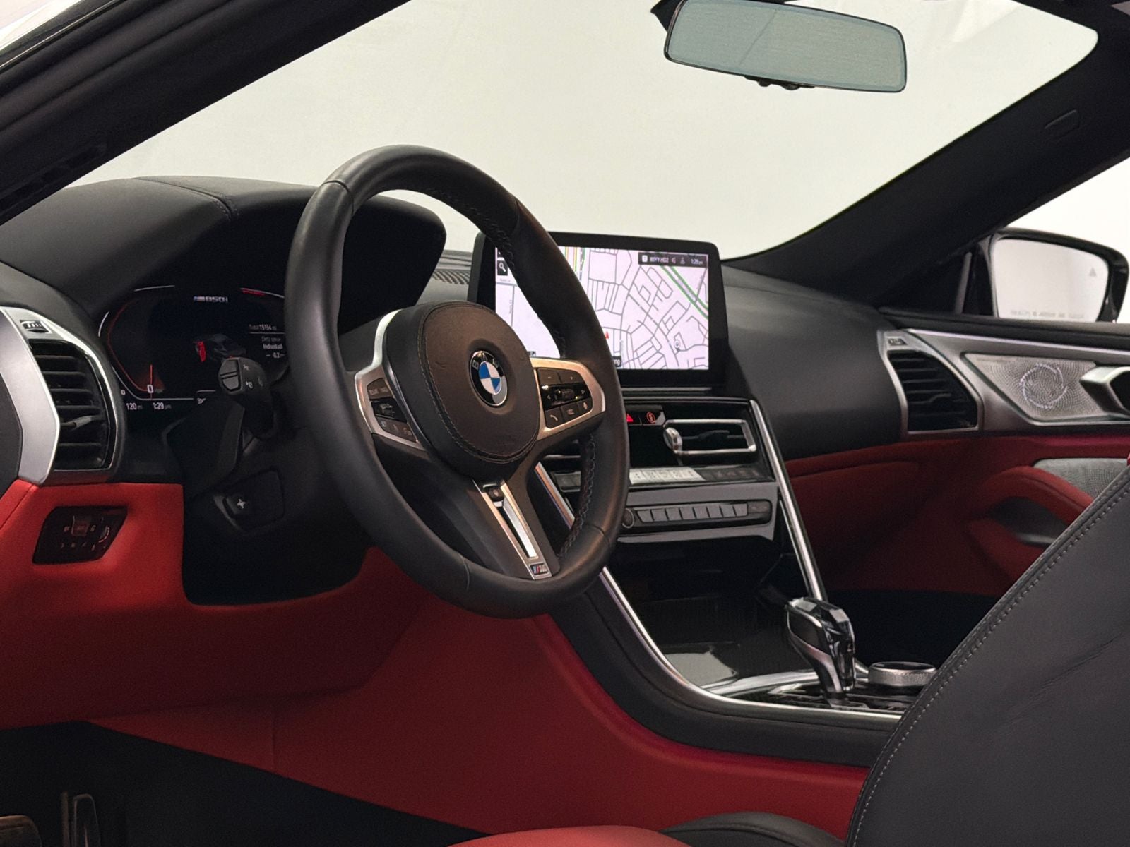 2025 BMW 8 Series M850i xDrive