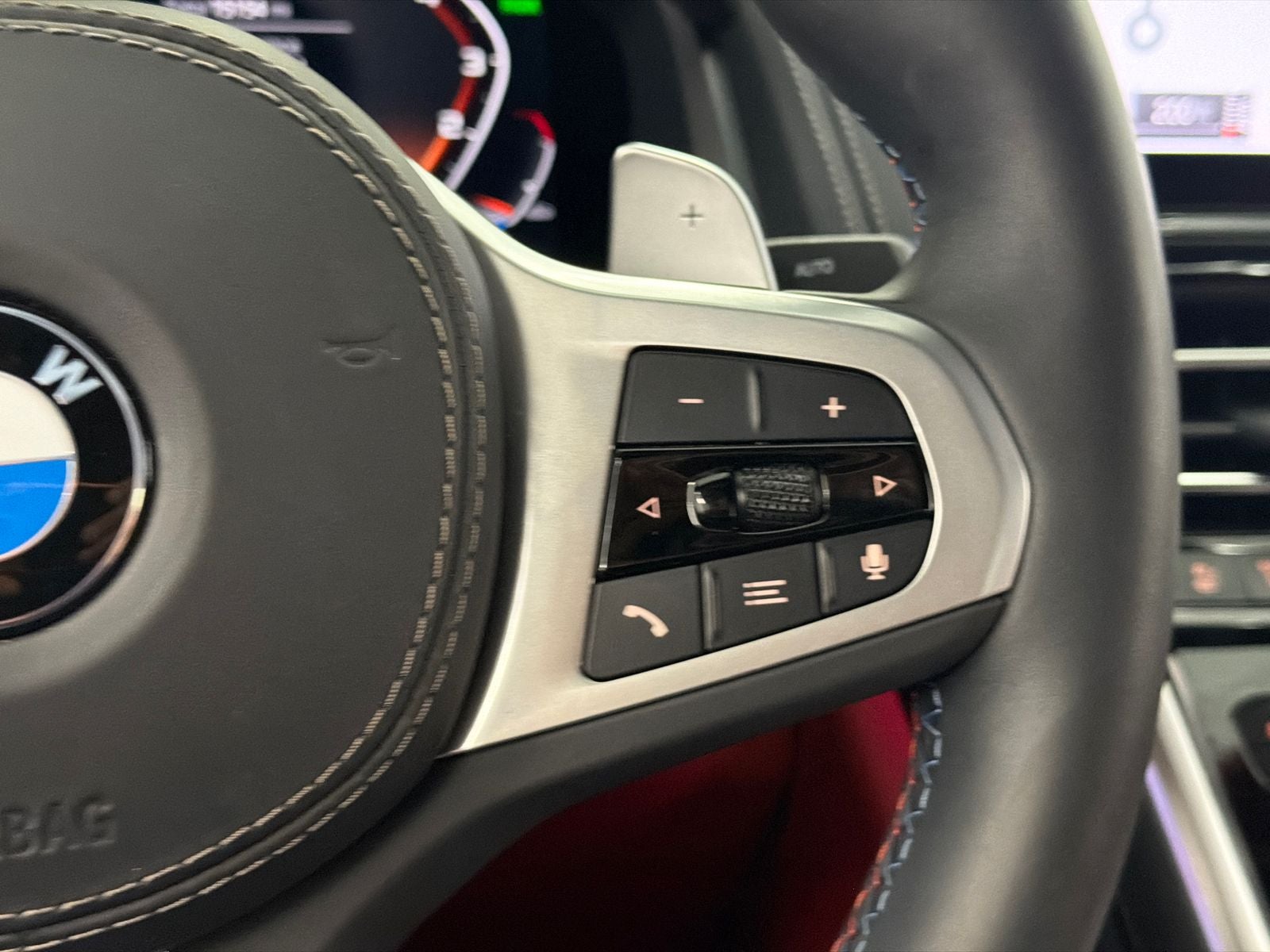 2025 BMW 8 Series M850i xDrive