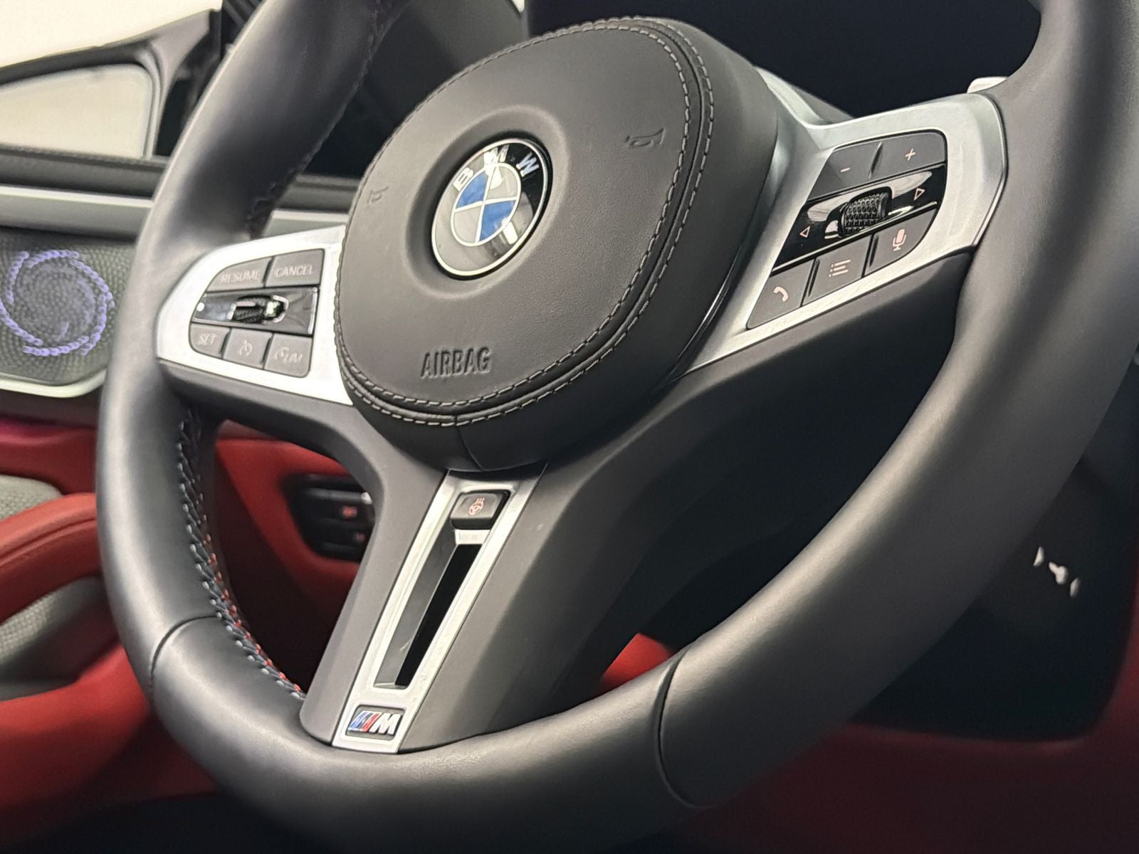 2025 BMW 8 Series M850i xDrive