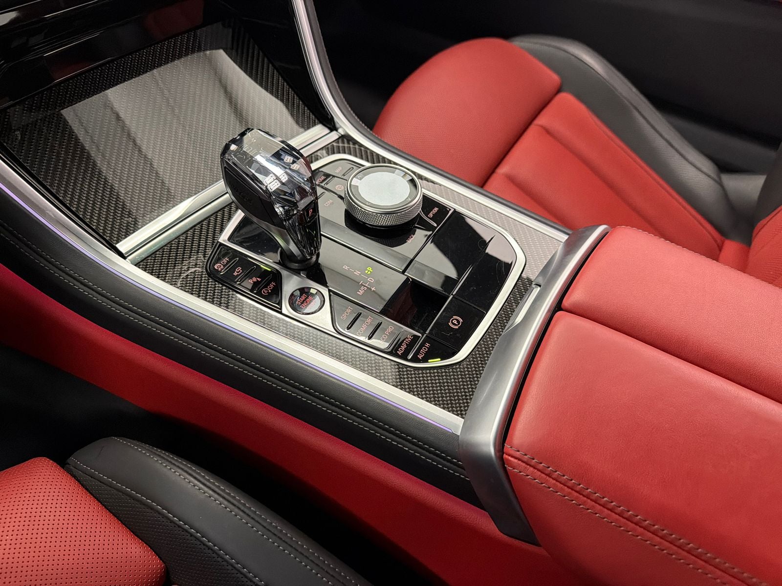 2025 BMW 8 Series M850i xDrive