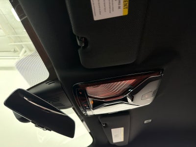 2025 BMW 8 Series M850i xDrive