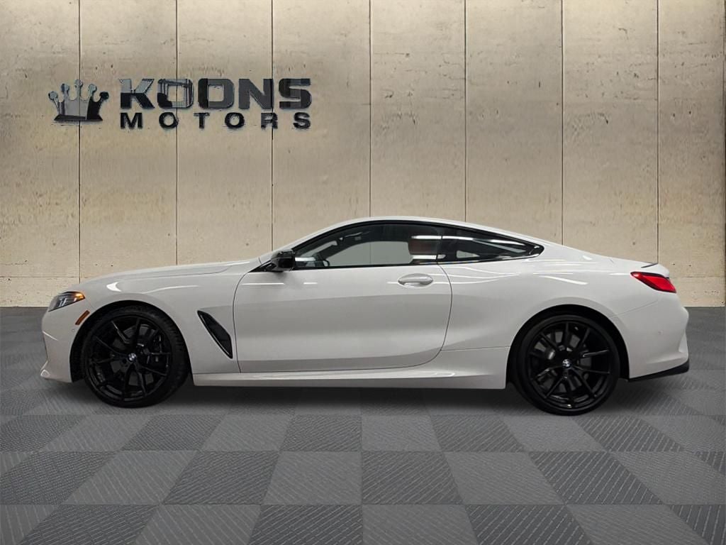 2025 BMW 8 Series M850i xDrive