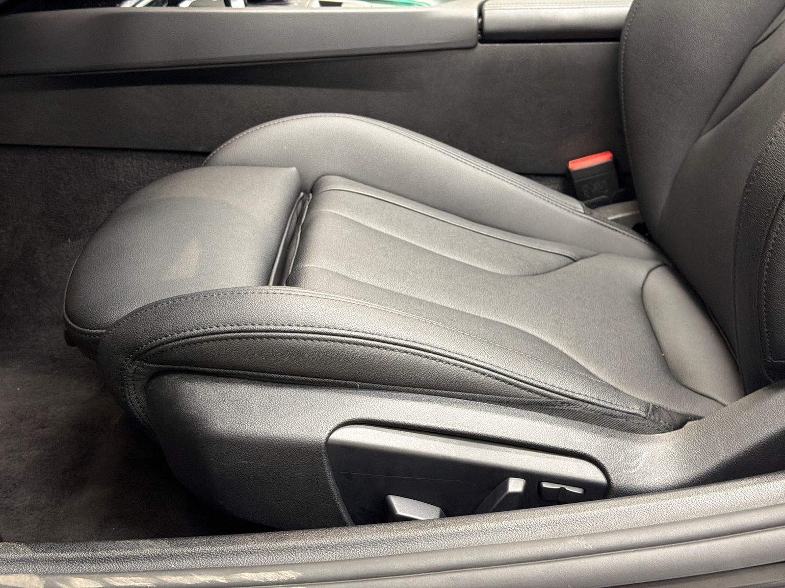 2025 BMW Z4 sDrive30i