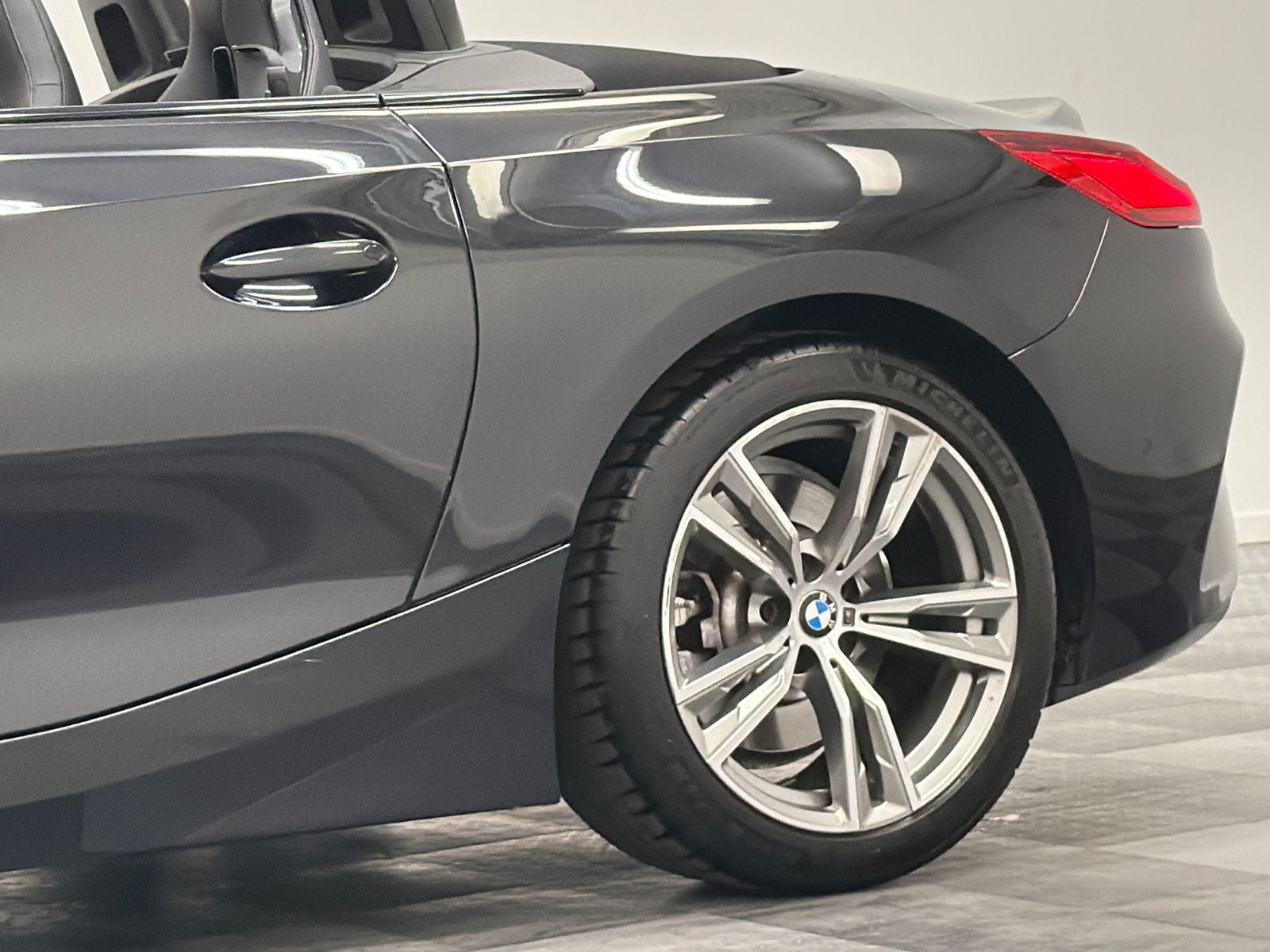 2025 BMW Z4 sDrive30i