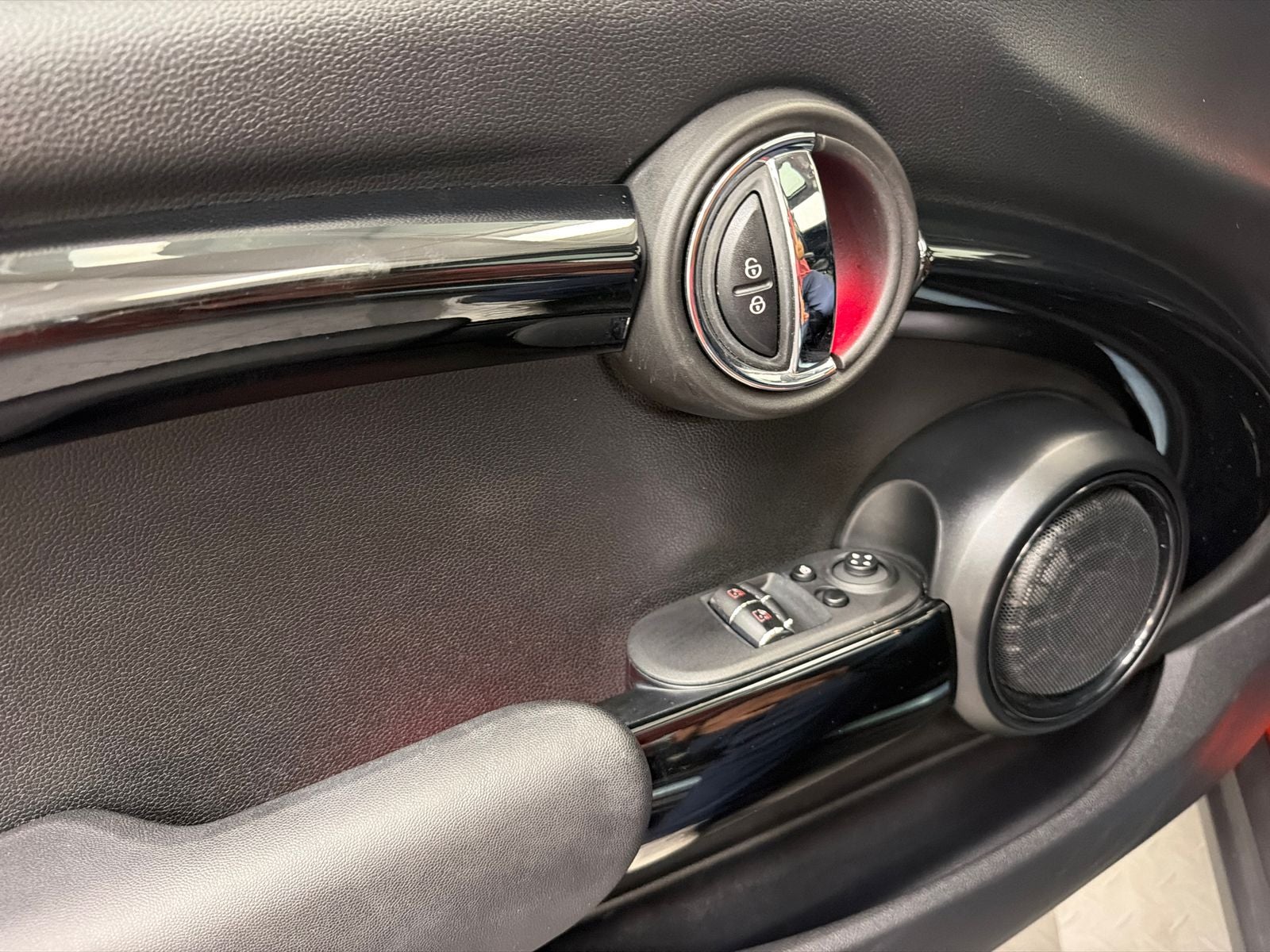 2021 MINI Cooper Cooper