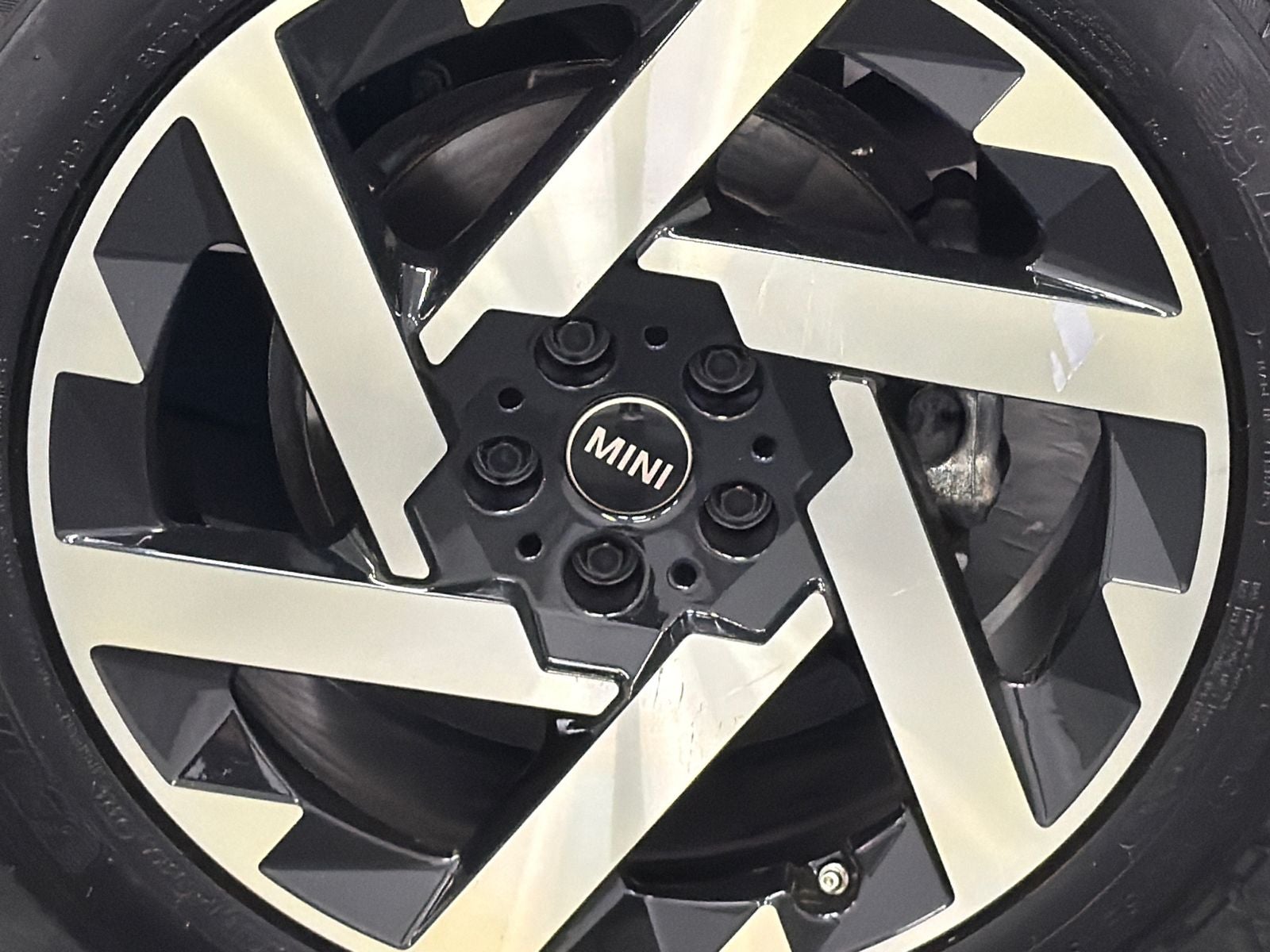 2025 MINI Cooper S Countryman Signature Plus