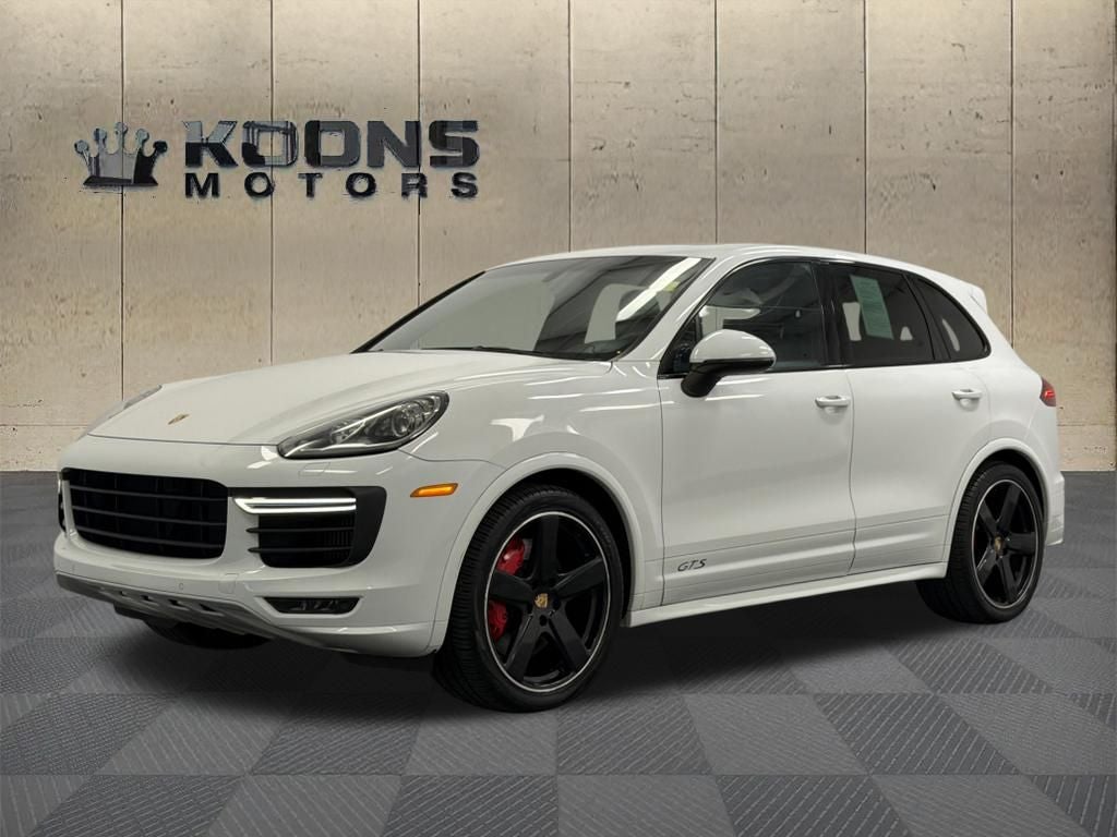 2016 Porsche Cayenne GTS's photo