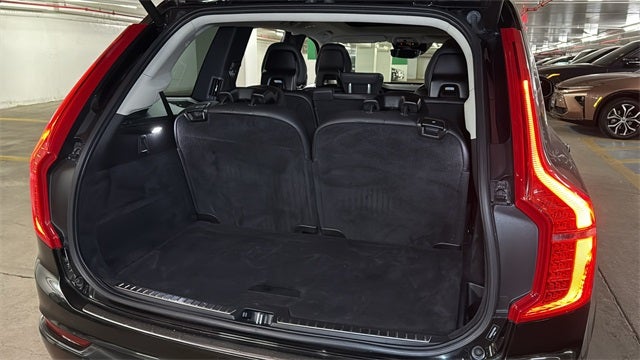 2021 Volvo XC90 T5 Momentum