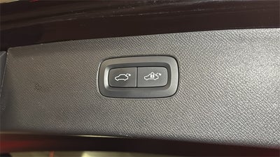 2021 Volvo XC90 T5 Momentum