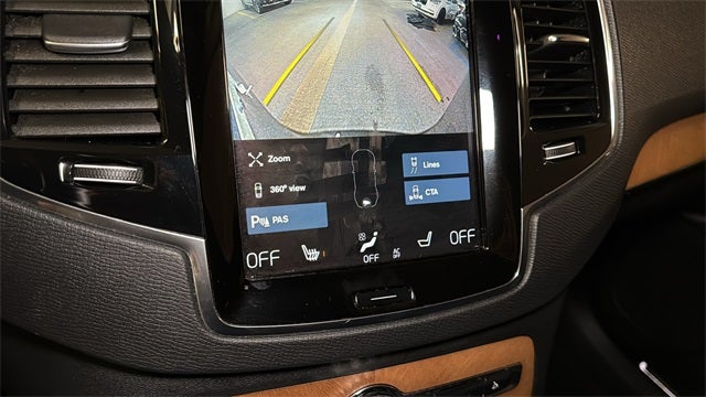2021 Volvo XC90 T5 Momentum