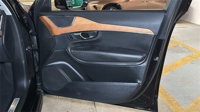 2021 Volvo XC90 T5 Momentum