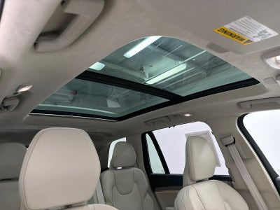 2024 Volvo XC90 Recharge Plug-In Hybrid Ultimate