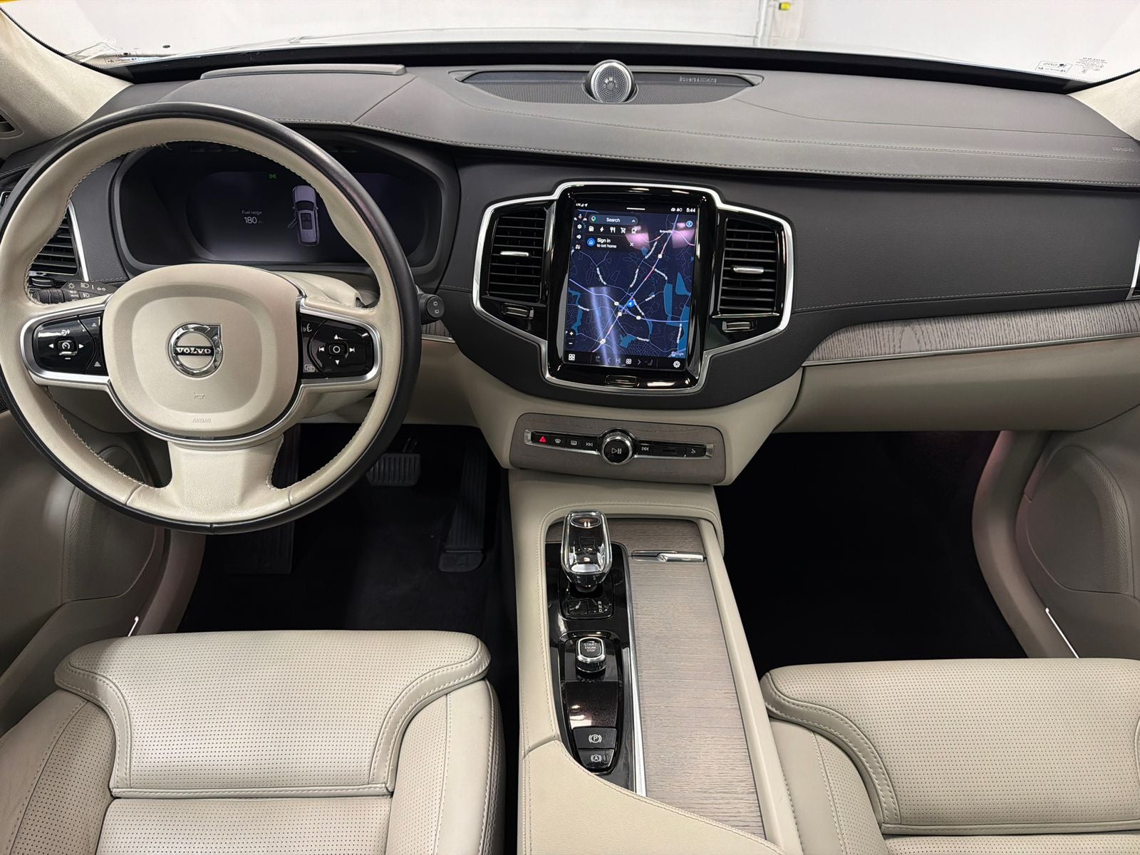 2024 Volvo XC90 Recharge Plug-In Hybrid Ultimate