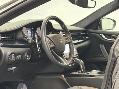 2022 Maserati Quattroporte Modena