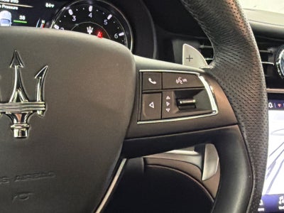 2022 Maserati Quattroporte Modena