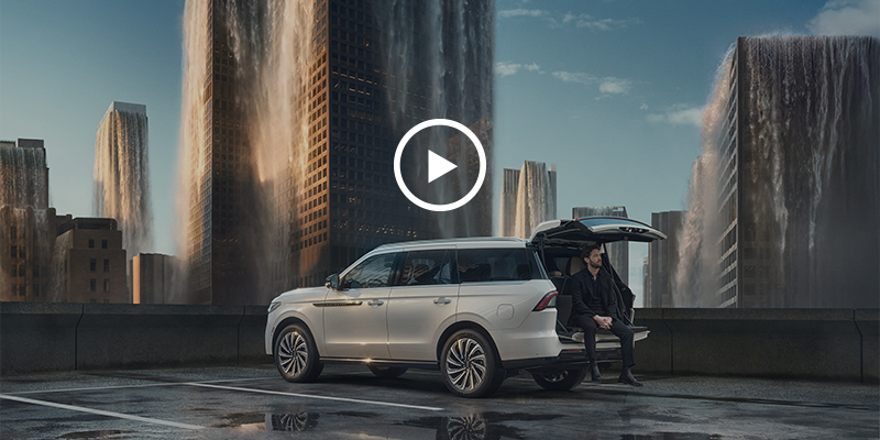 2027 Lincoln Navigator
