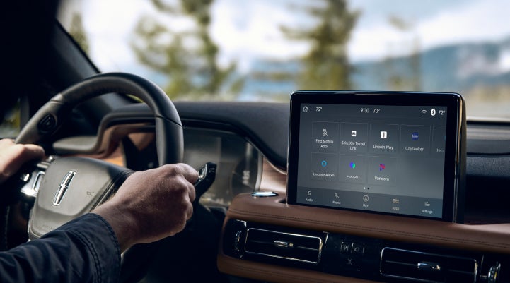The center touchscreen of a Lincoln Aviator® SUV is shown | Koons Lincoln of Bethesda in Silver Spring MD