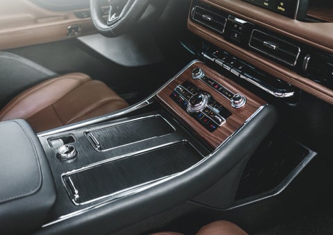 The front center console of a 2024 Lincoln Aviator® SUV is shown | Koons Lincoln of Bethesda in Silver Spring MD