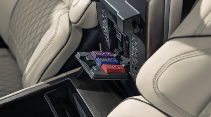 Digital Scent cartridges are shown in the diffuser located in the center arm rest. | Koons Lincoln of Bethesda in Silver Spring MD