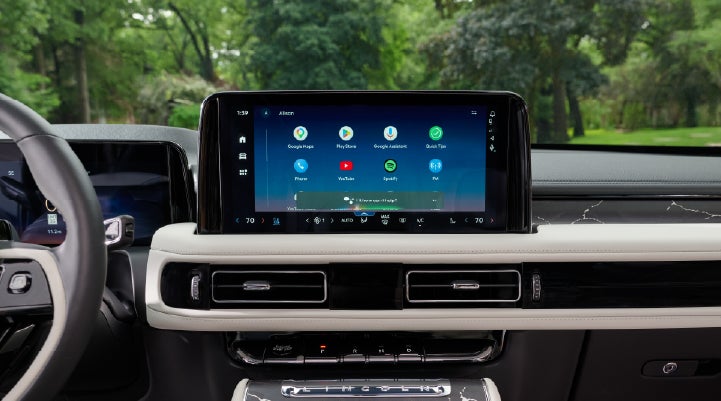 The center touchscreen inside a 2027 Lincoln Aviator® Black Label™ SUV | Koons Lincoln of Bethesda in Silver Spring MD